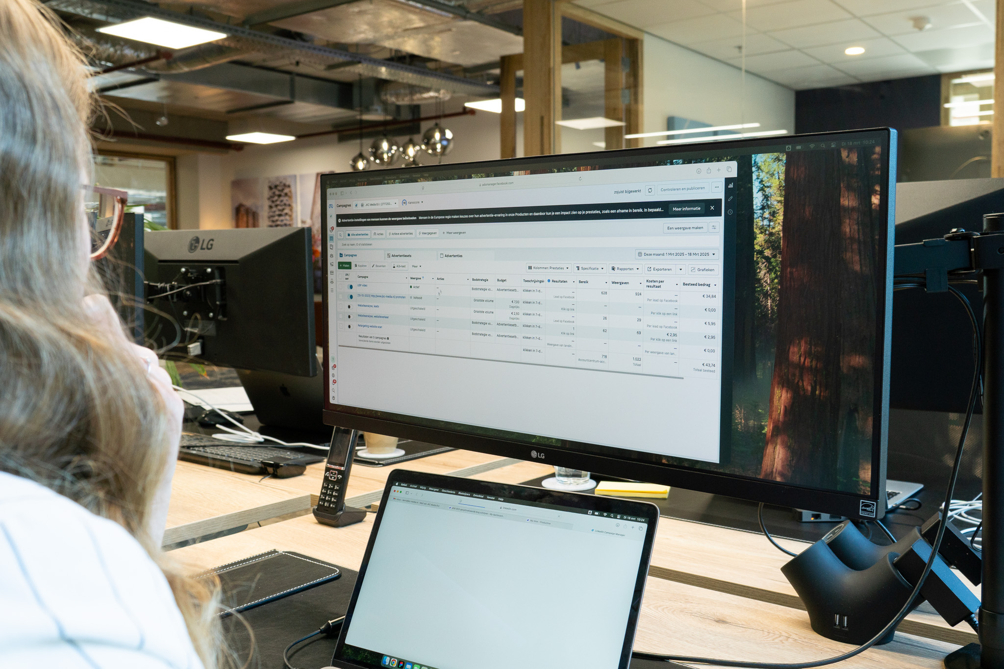 Subheader background-image