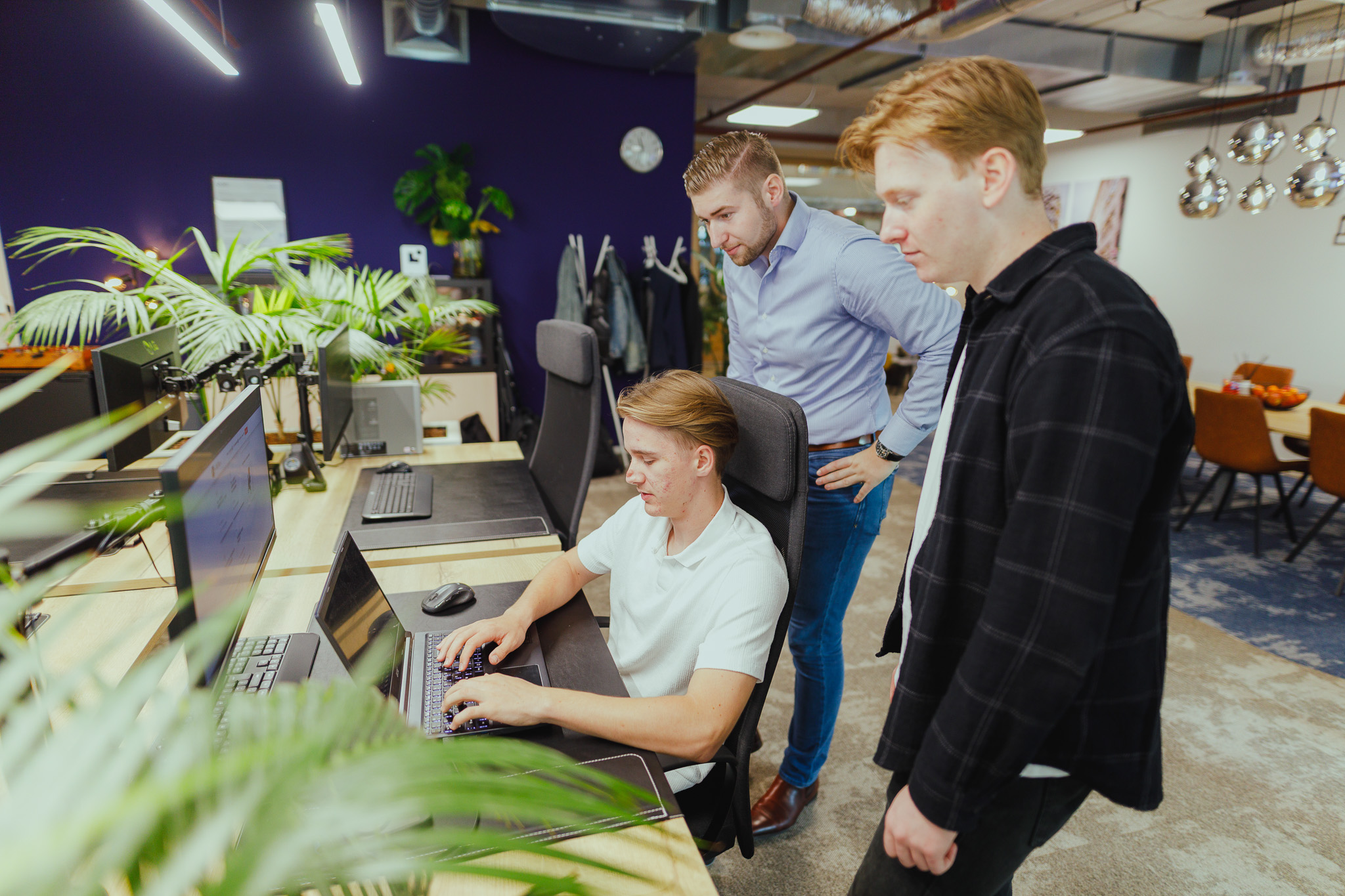 Subheader background-image