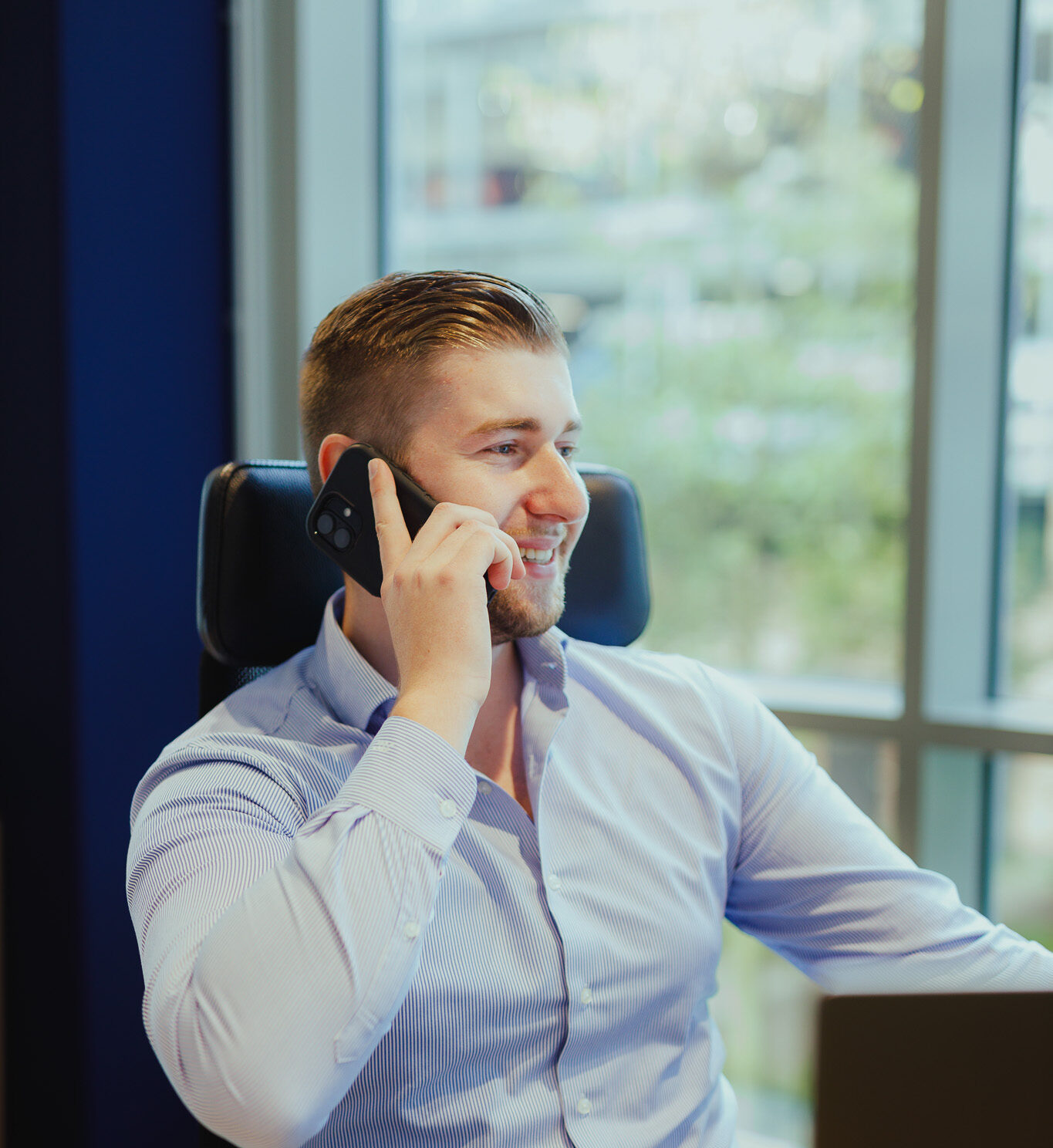 Subheader background-image